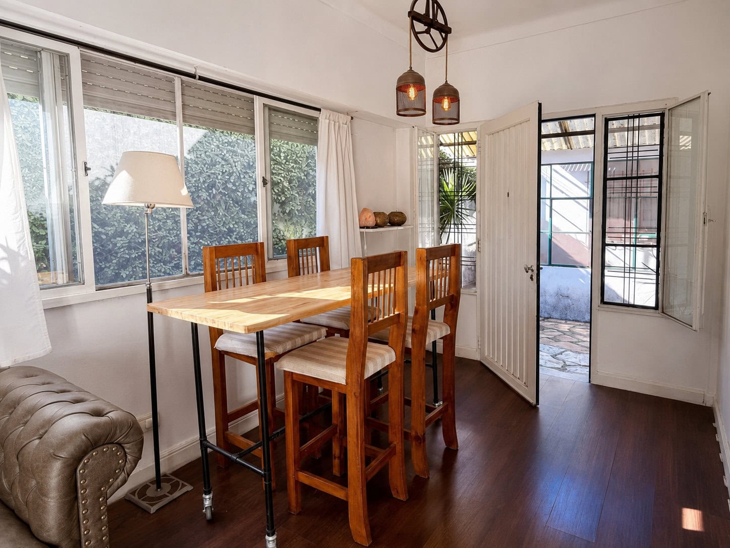 Casa multifamiliar en Olivos Barrio Golf – 2 viviendas en 280 m²